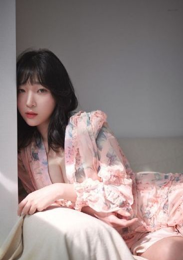伊人久久大香线蕉综合四虎小说_BD完整视频观看